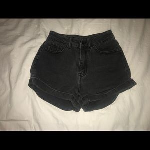 Kendall and Kylie Black Denim Booty Shorts Size 22